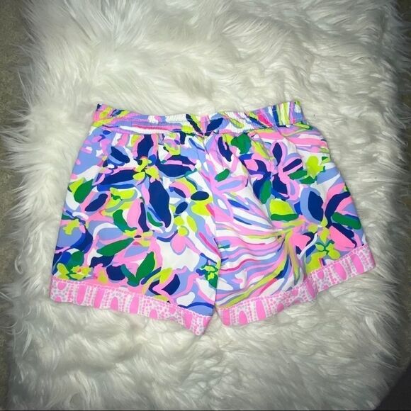 Lilly Pulitzer Katia Shorts - Picture 6 of 7